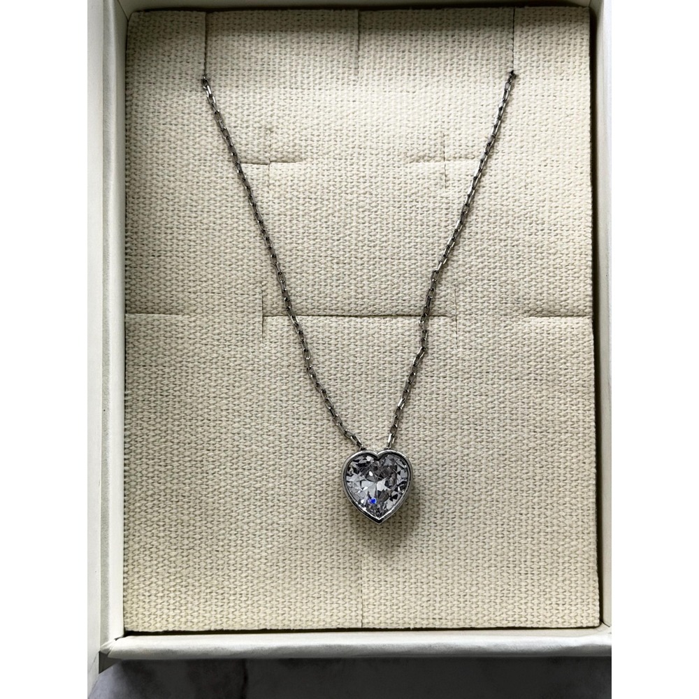 Silver Tone Heart Crystal Pendant Necklace Faceted Stone Bezel Set Cable Chain - Picture 3 of 4
